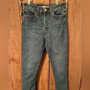 Levi’s Ribcage Straight Ankle Jeans